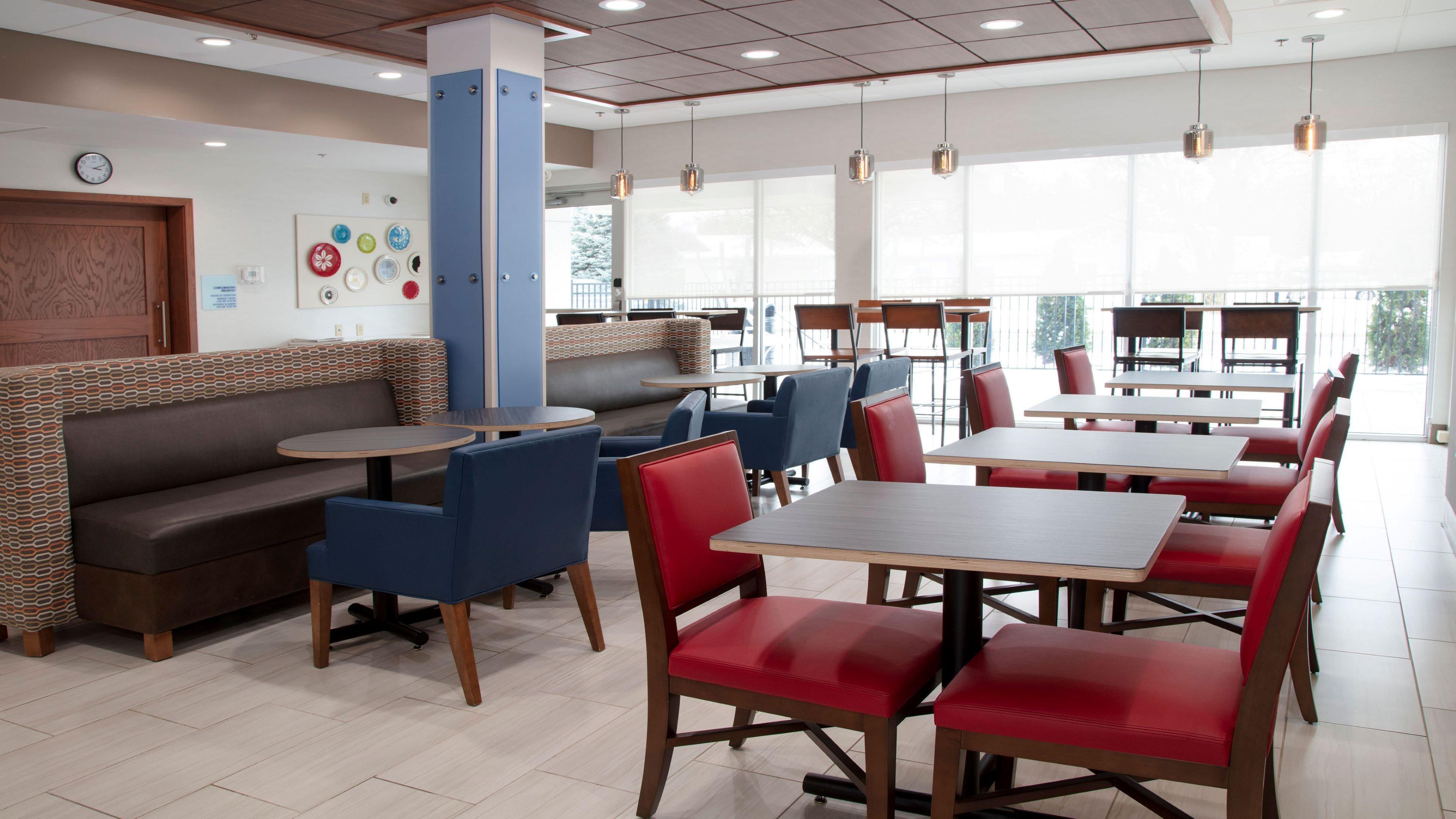 Holiday Inn Express & Suites - Marion By Ihg Kültér fotó