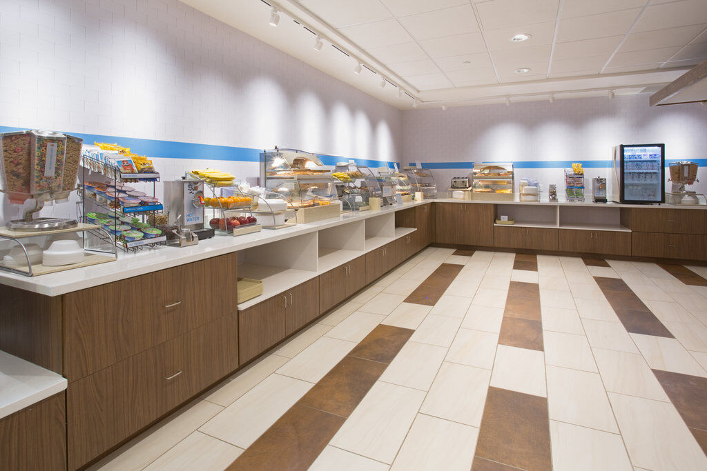 Holiday Inn Express & Suites - Marion By Ihg Kültér fotó